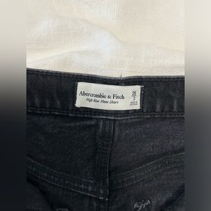 Size 2 Button Fly Abercrombie Mom Shorts
